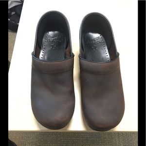 Dansko shoes 9.5-10
